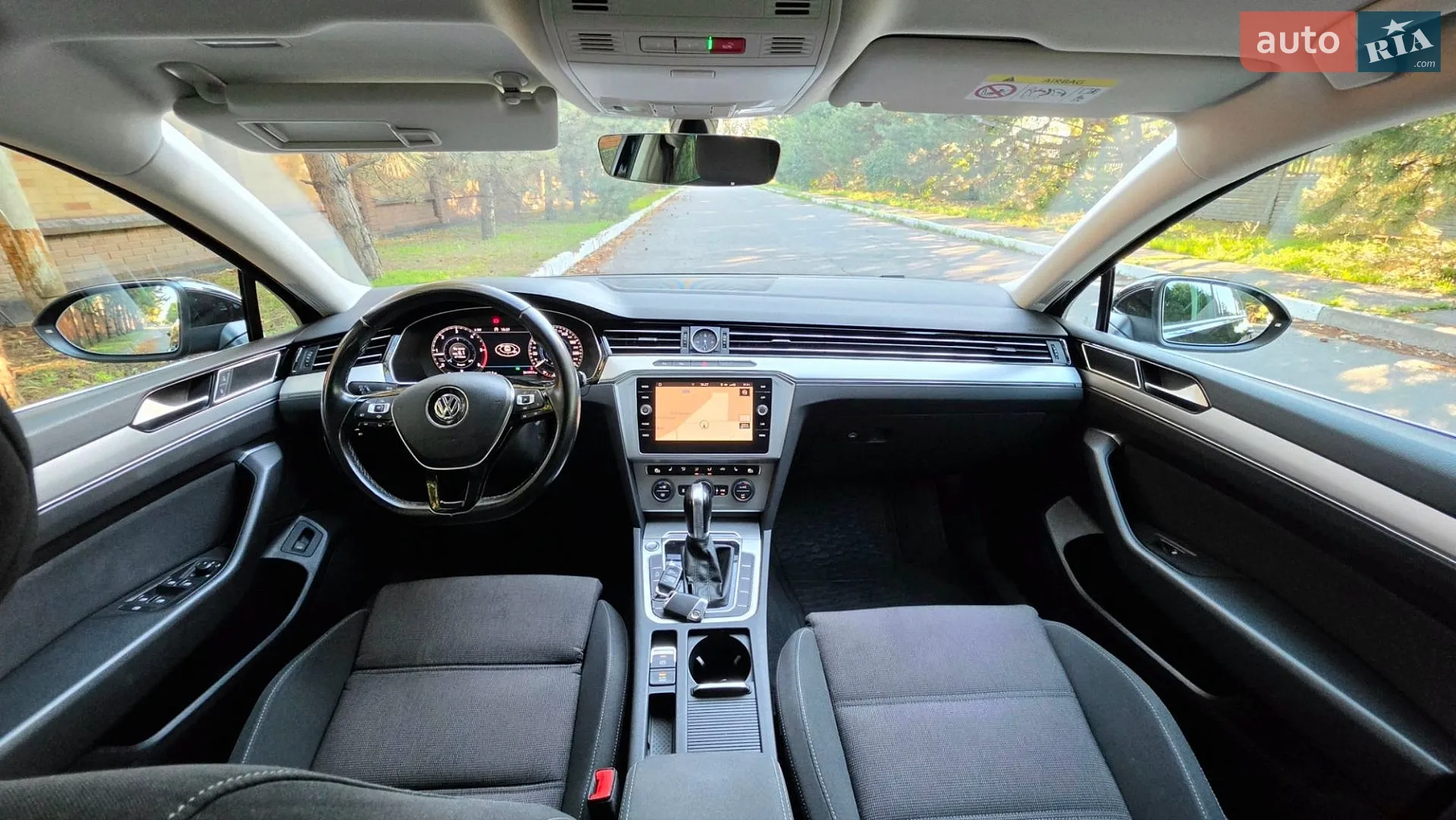 2018 Volkswagen Passat - мініатюра 24