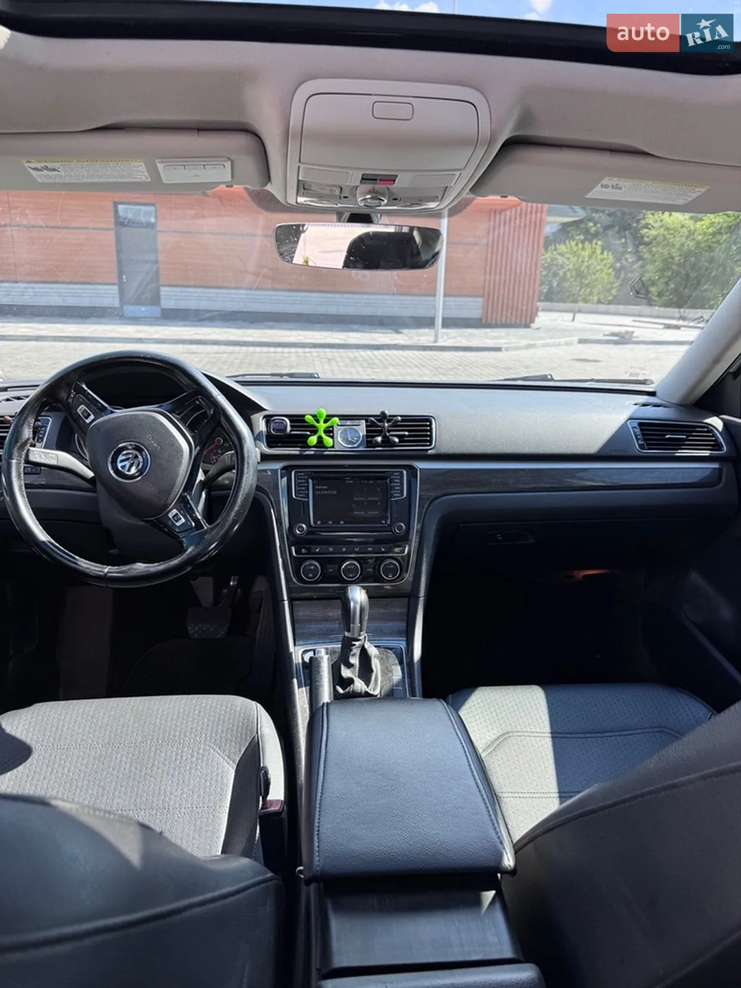 2016 Volkswagen Passat - мініатюра 10