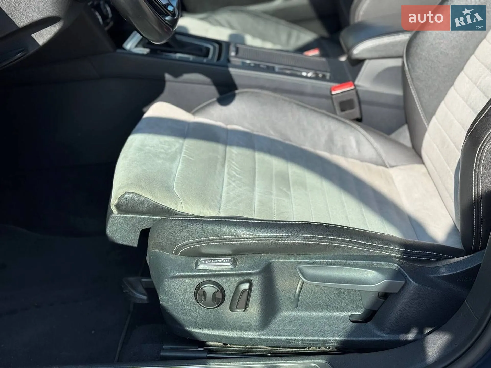 2014 Volkswagen Passat - мініатюра 18