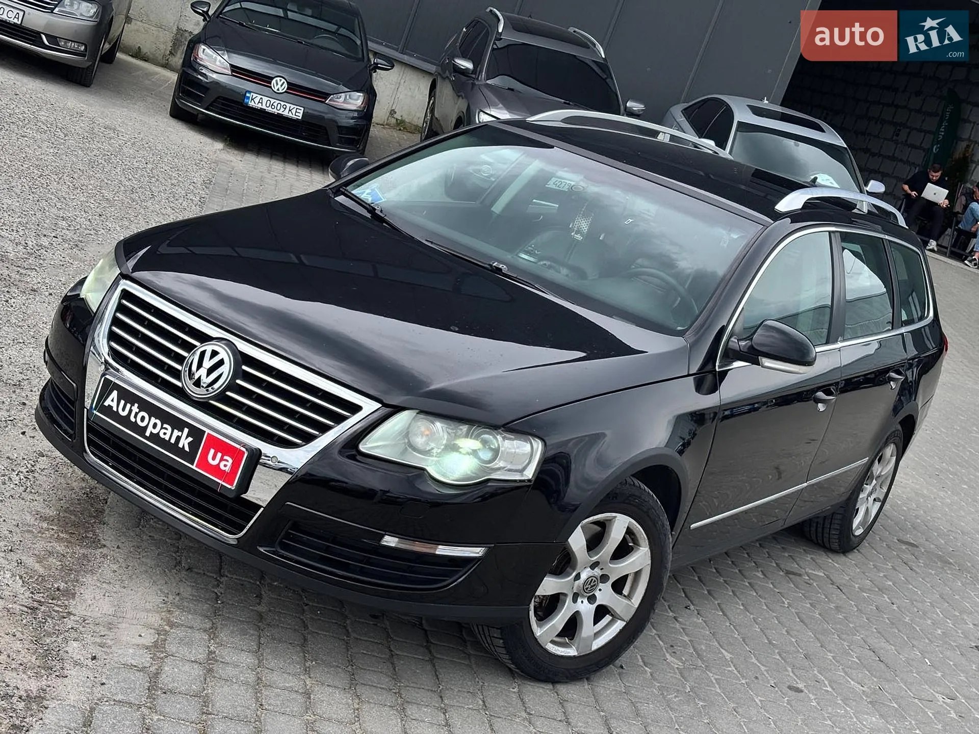 2010 Volkswagen Passat - мініатюра 2