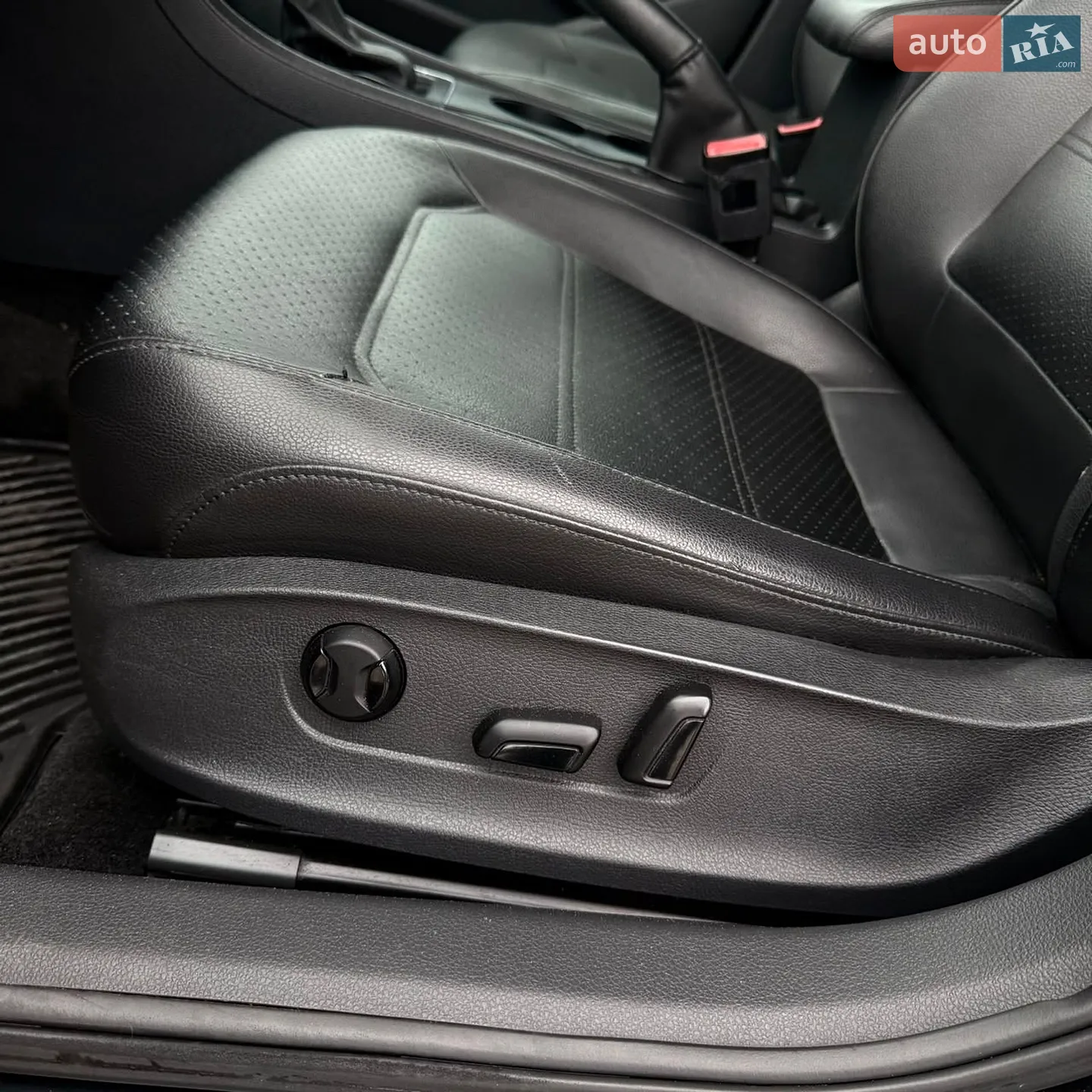 2015 Volkswagen Passat - мініатюра 10