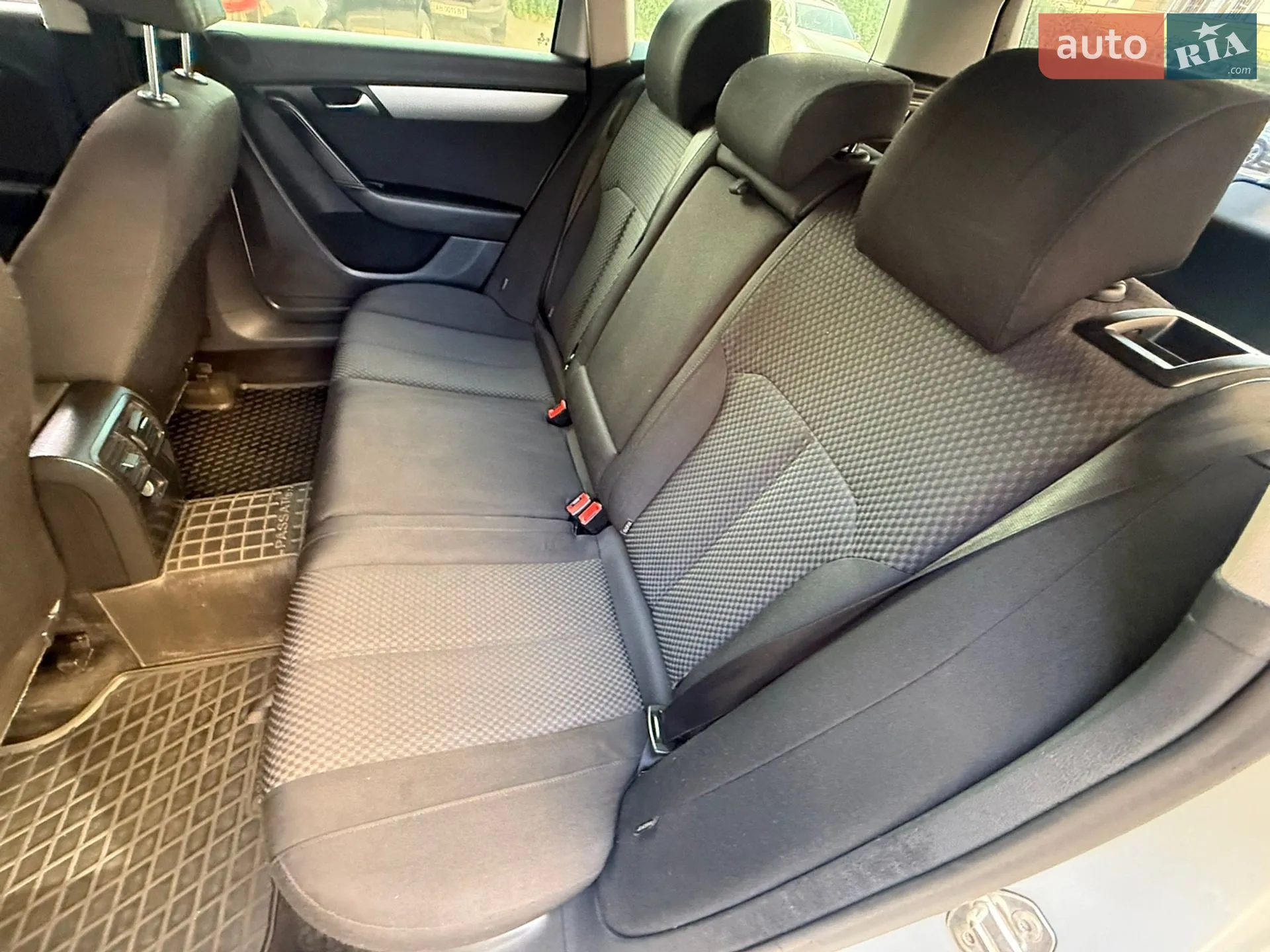 2012 Volkswagen Passat - мініатюра 21