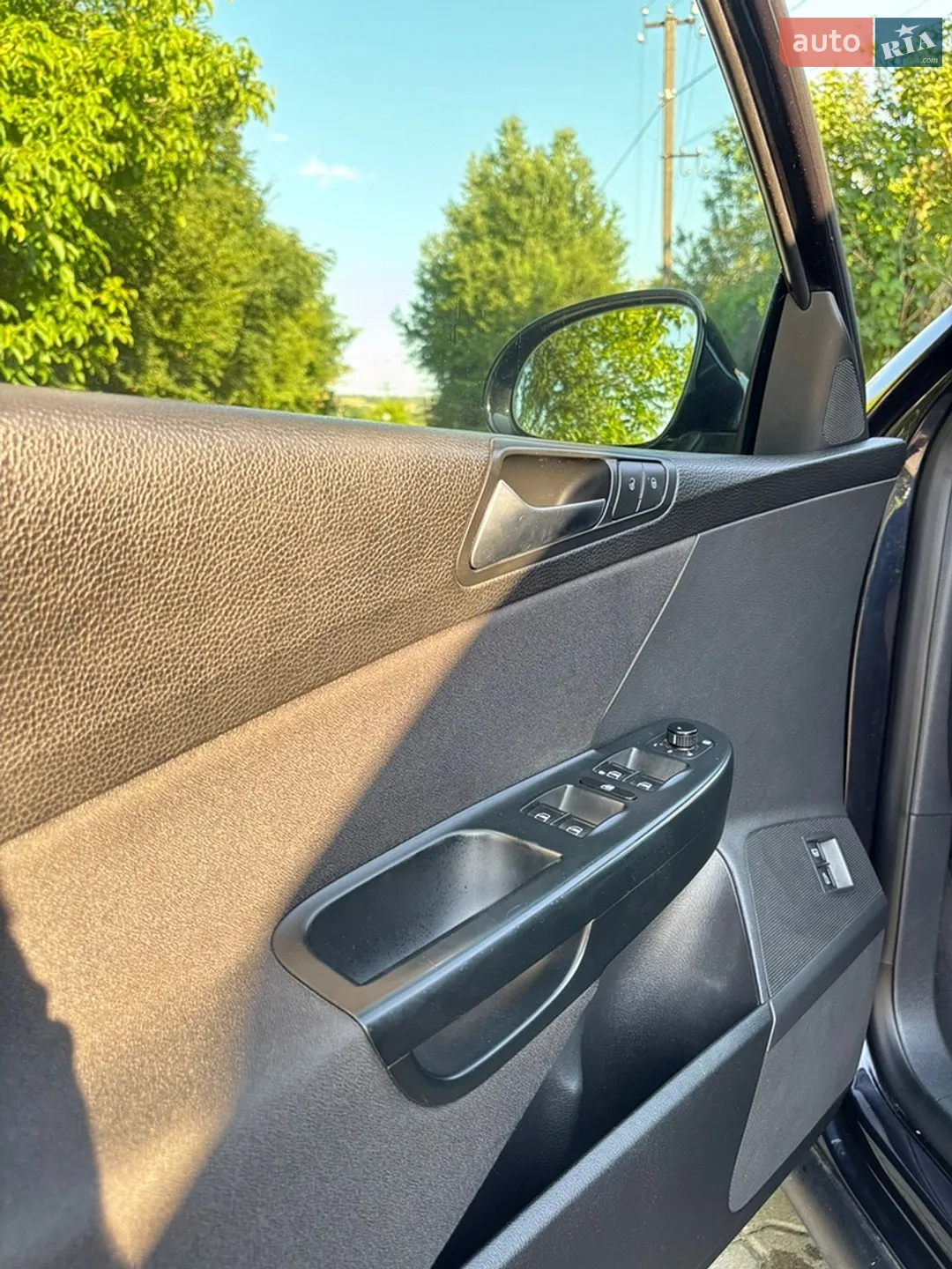 2010 Volkswagen Passat - мініатюра 43
