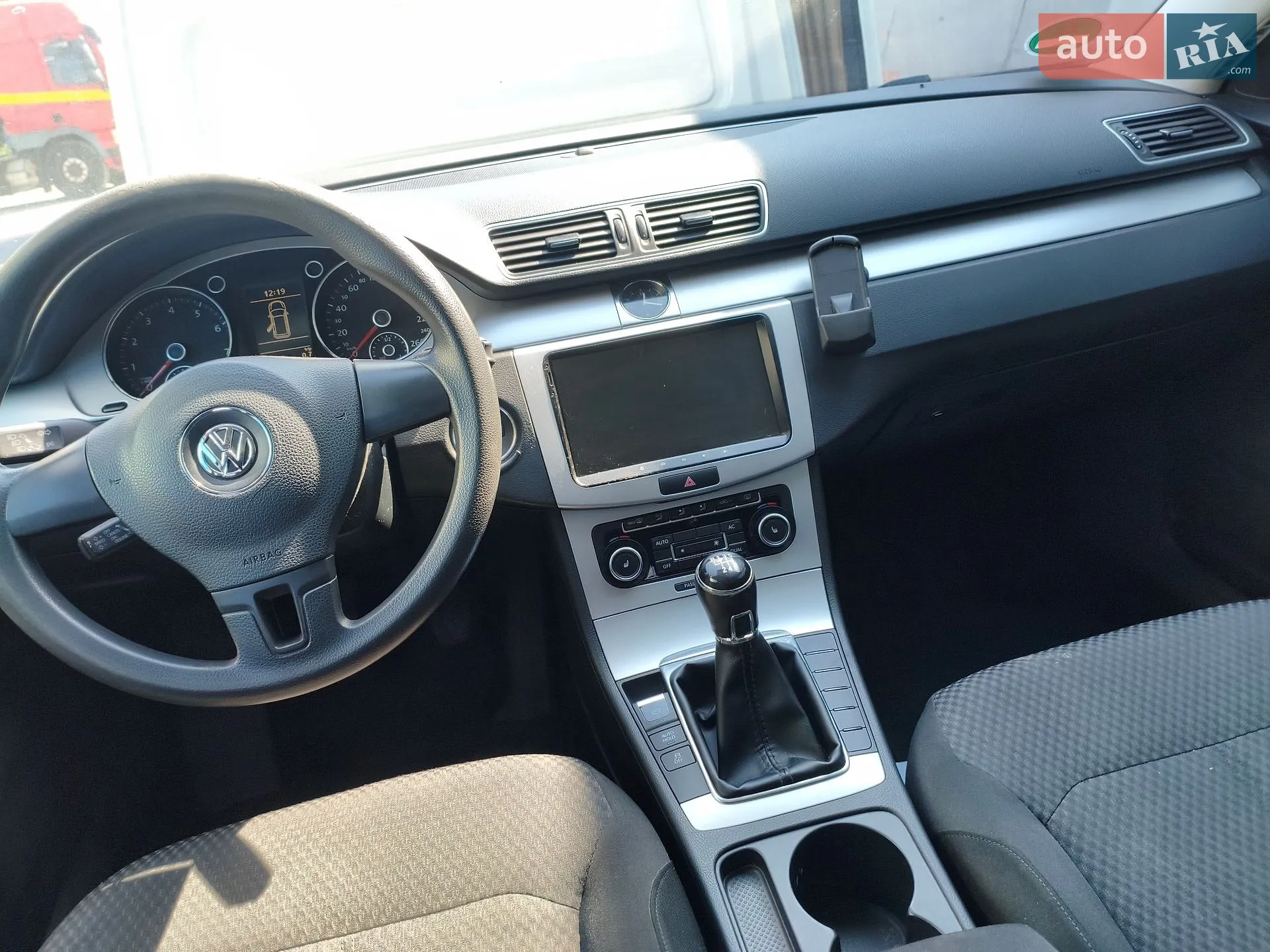2010 Volkswagen Passat - мініатюра 8
