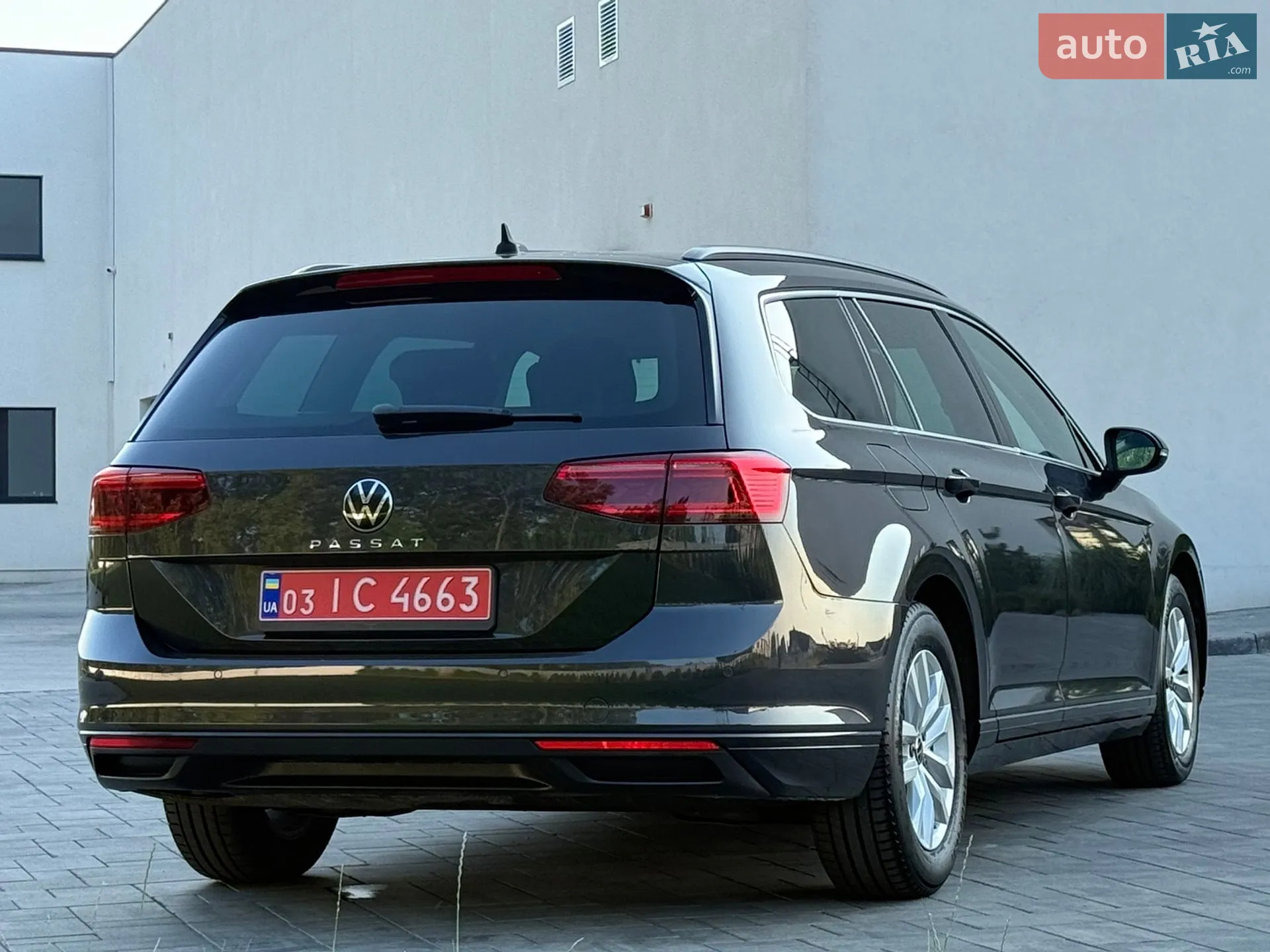 2021 Volkswagen Passat - мініатюра 13