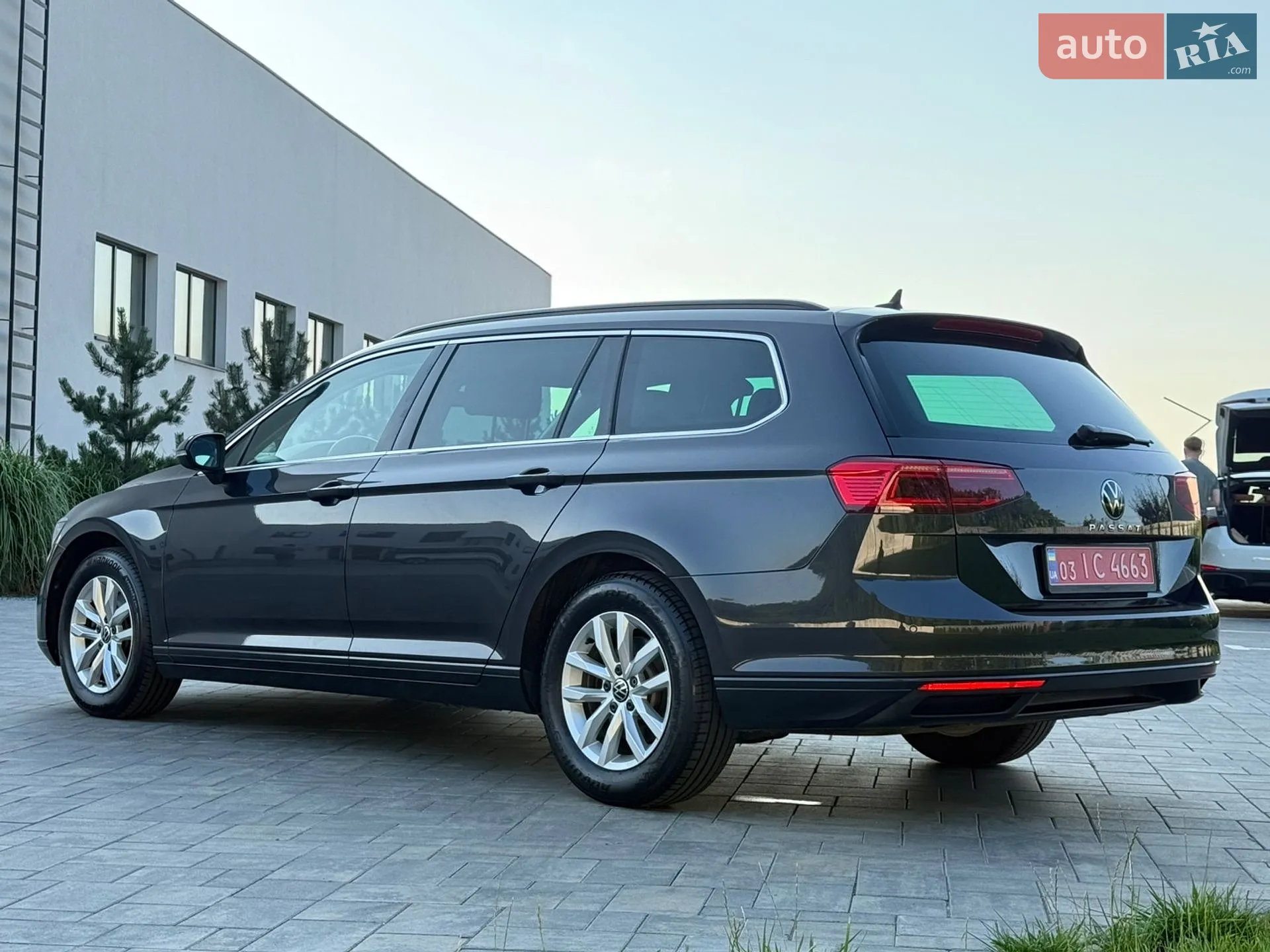 2021 Volkswagen Passat - мініатюра 18