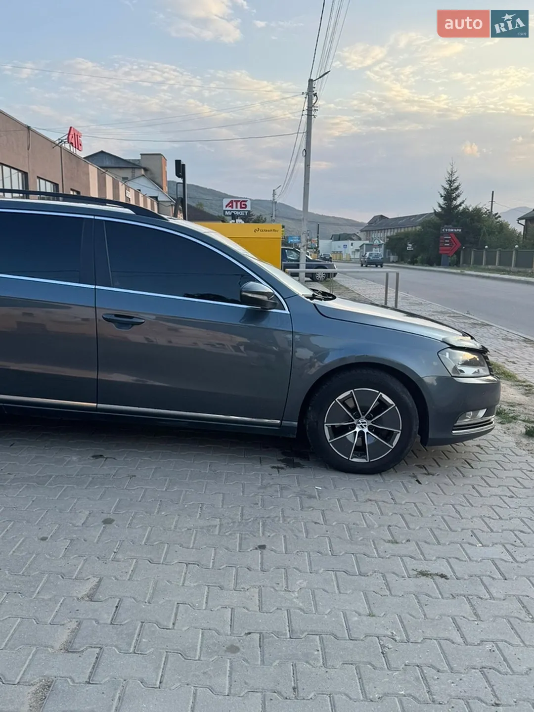 2013 Volkswagen Passat - мініатюра 3
