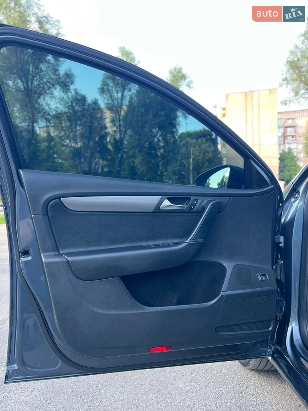 2011 Volkswagen Passat - мініатюра 16