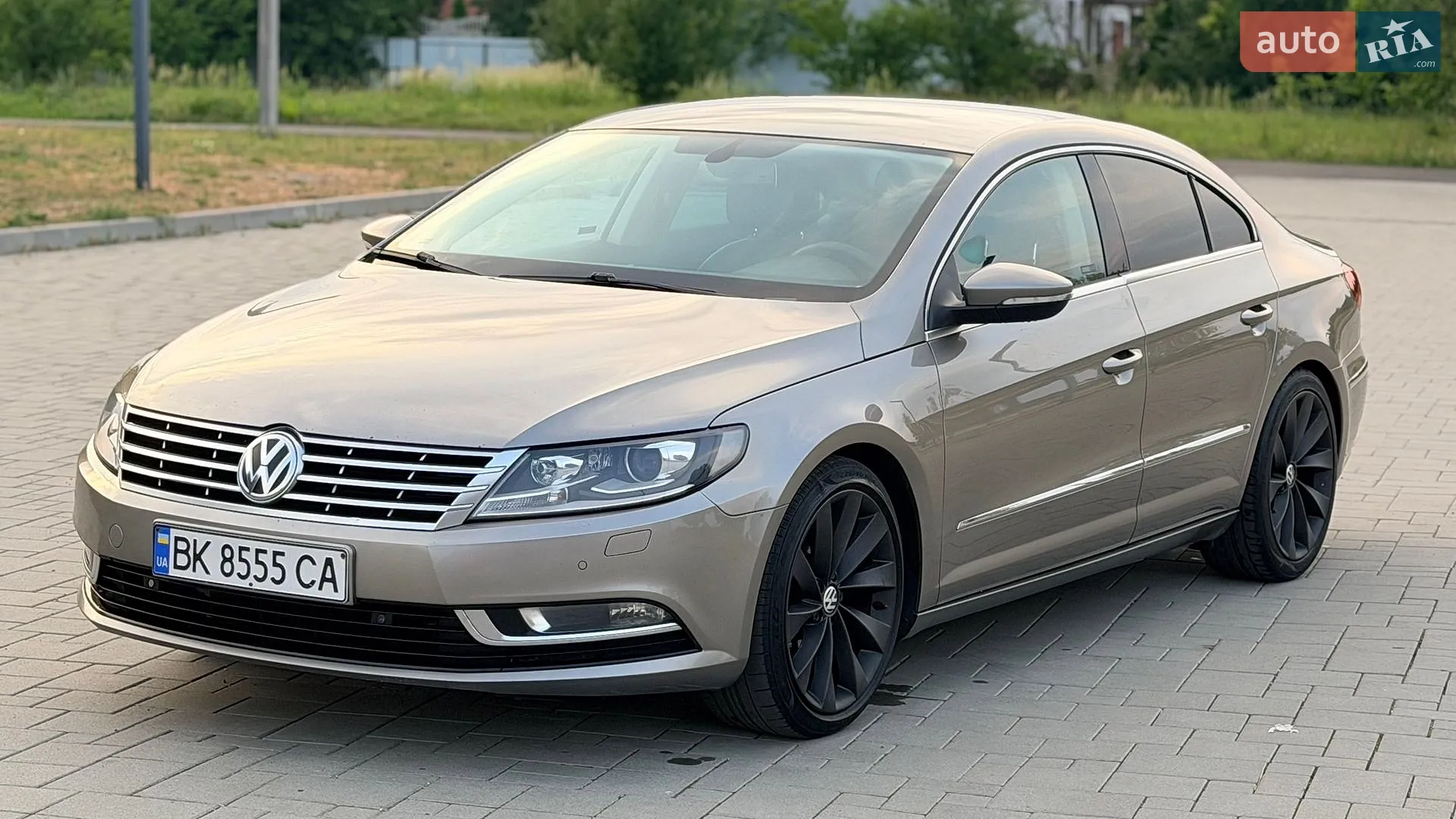 2014 Volkswagen Passat - мініатюра 2