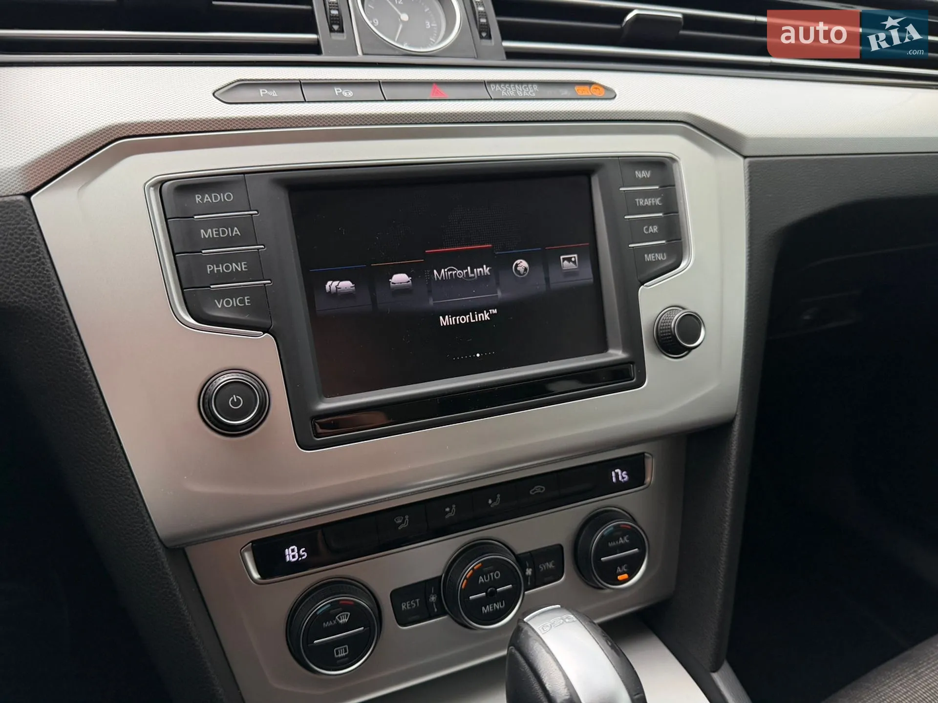 2015 Volkswagen Passat - мініатюра 39