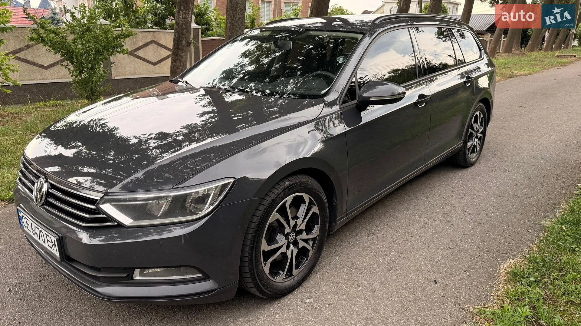 2014 Volkswagen Passat - мініатюра 2