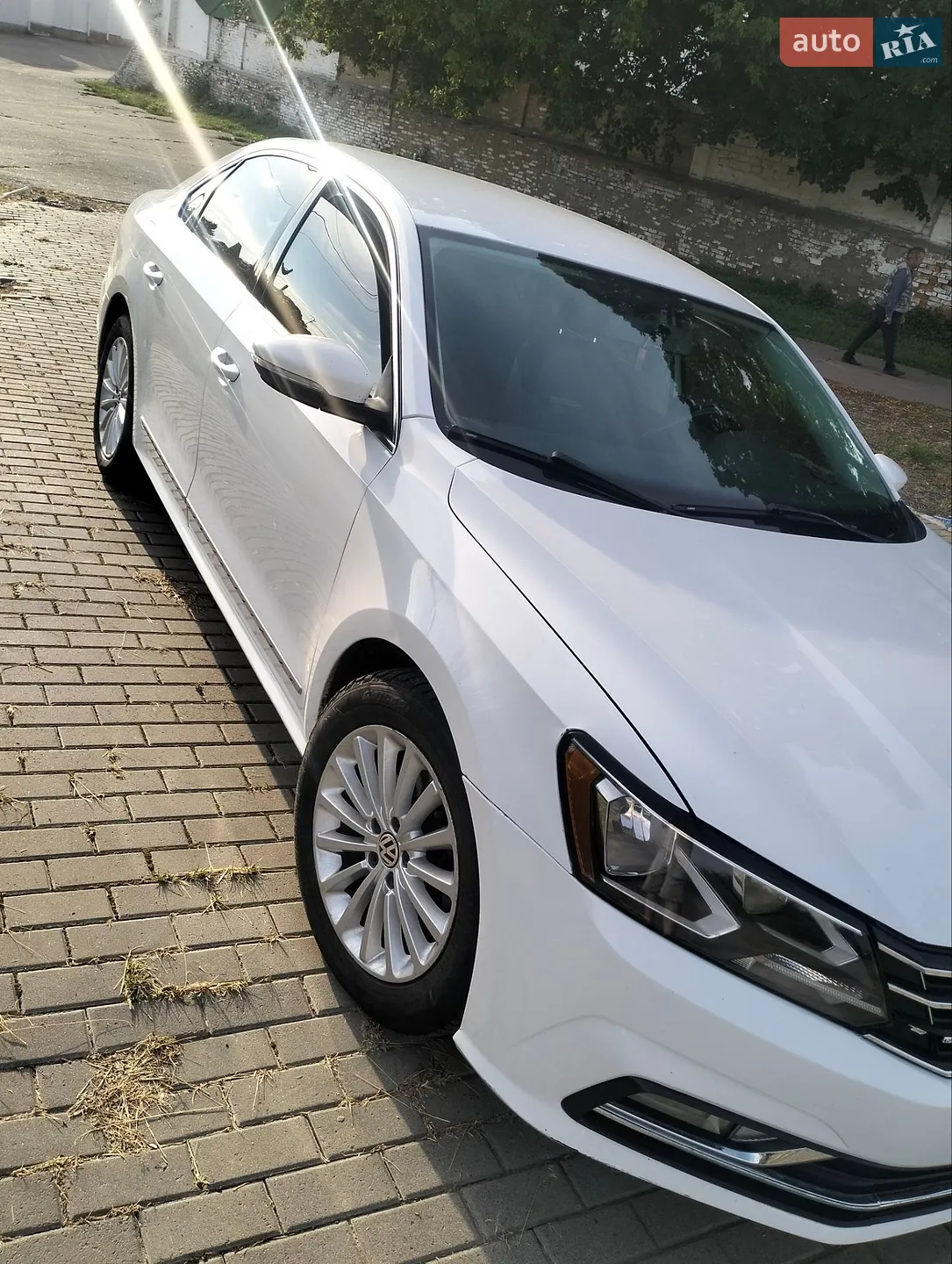2016 Volkswagen Passat - мініатюра 8
