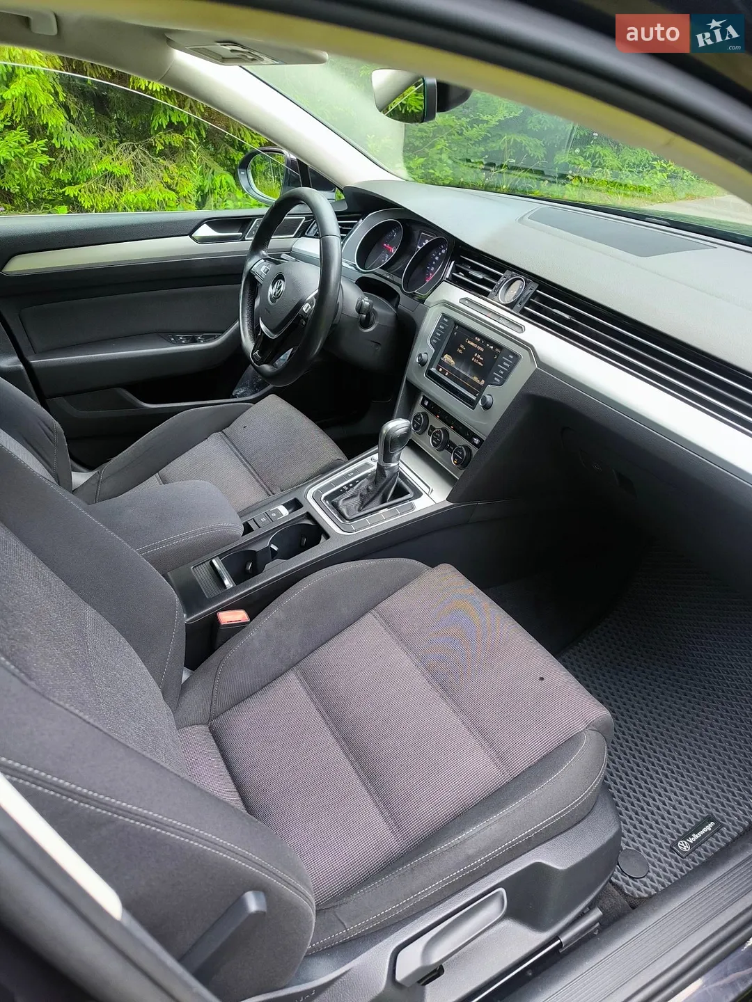 2016 Volkswagen Passat - мініатюра 18