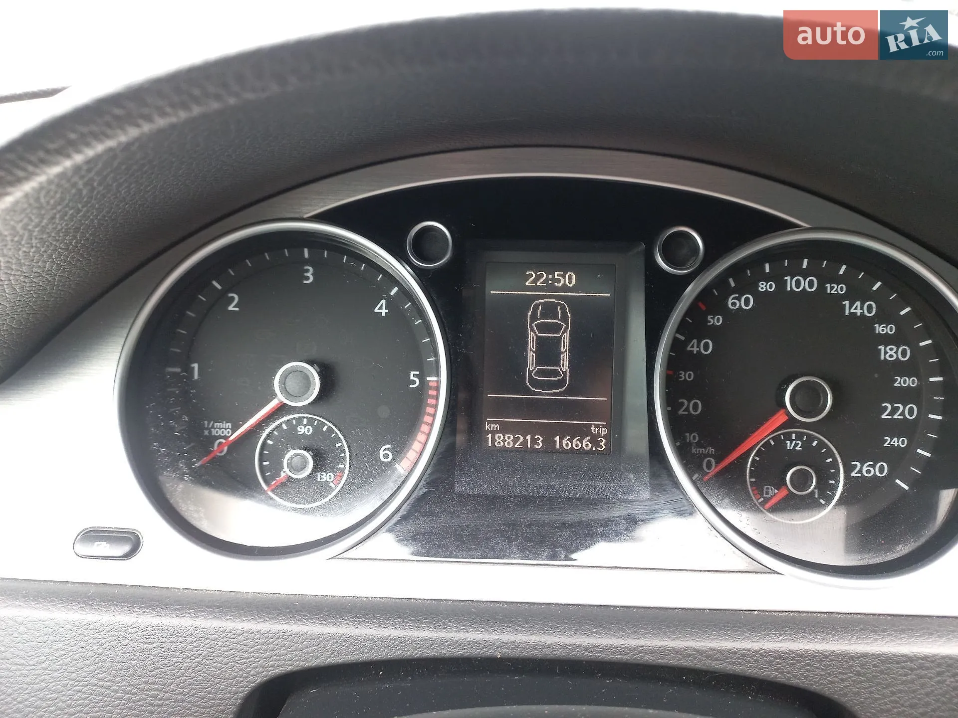 2010 Volkswagen Passat - мініатюра 10