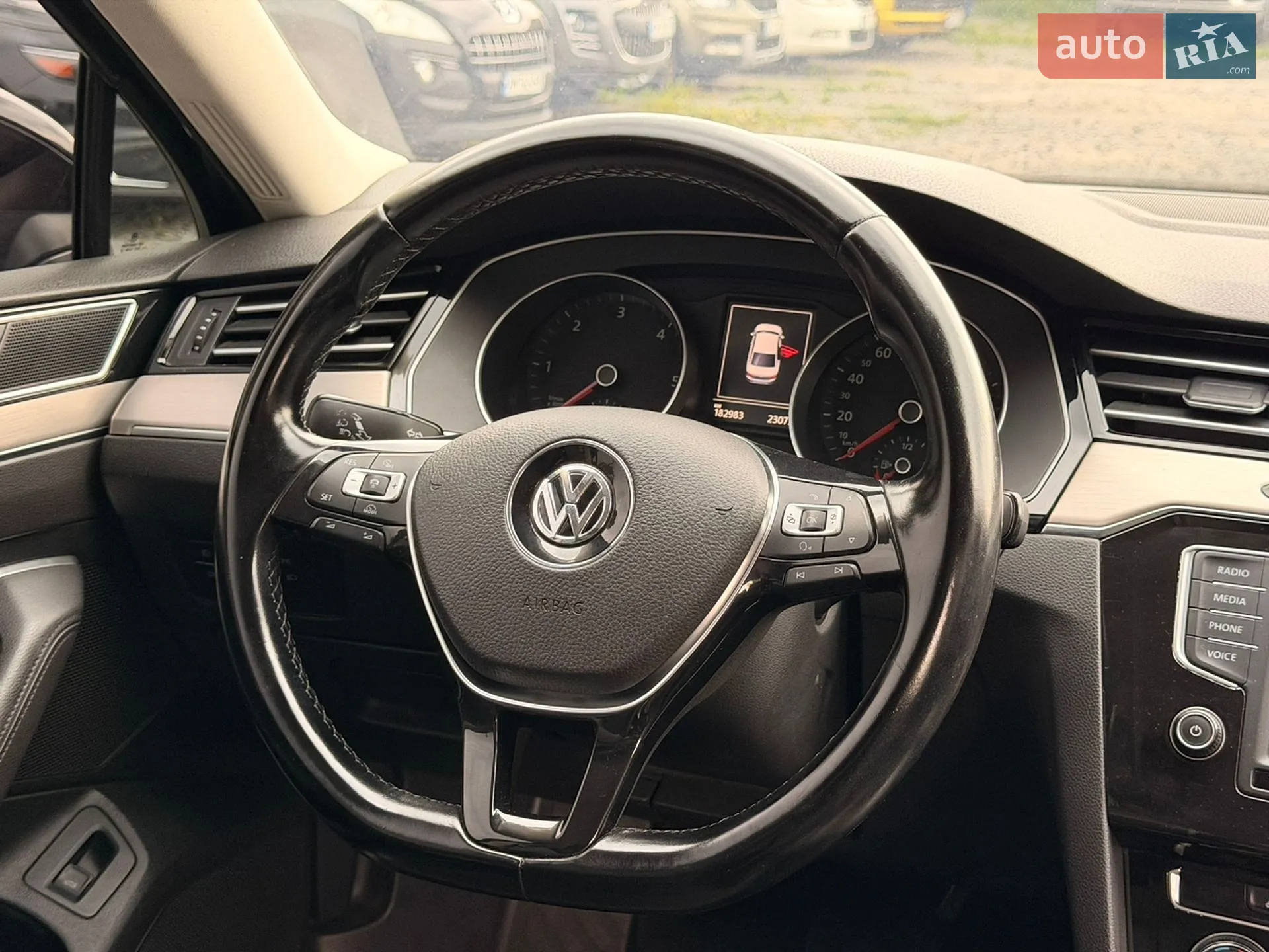 2016 Volkswagen Passat - мініатюра 22