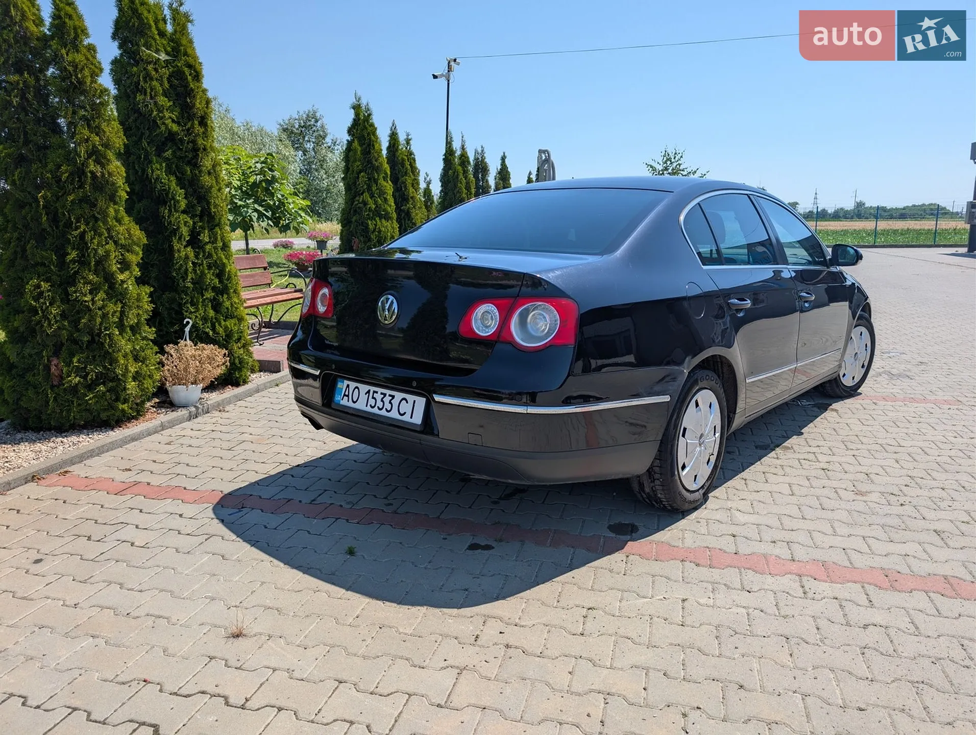 2010 Volkswagen Passat - мініатюра 2