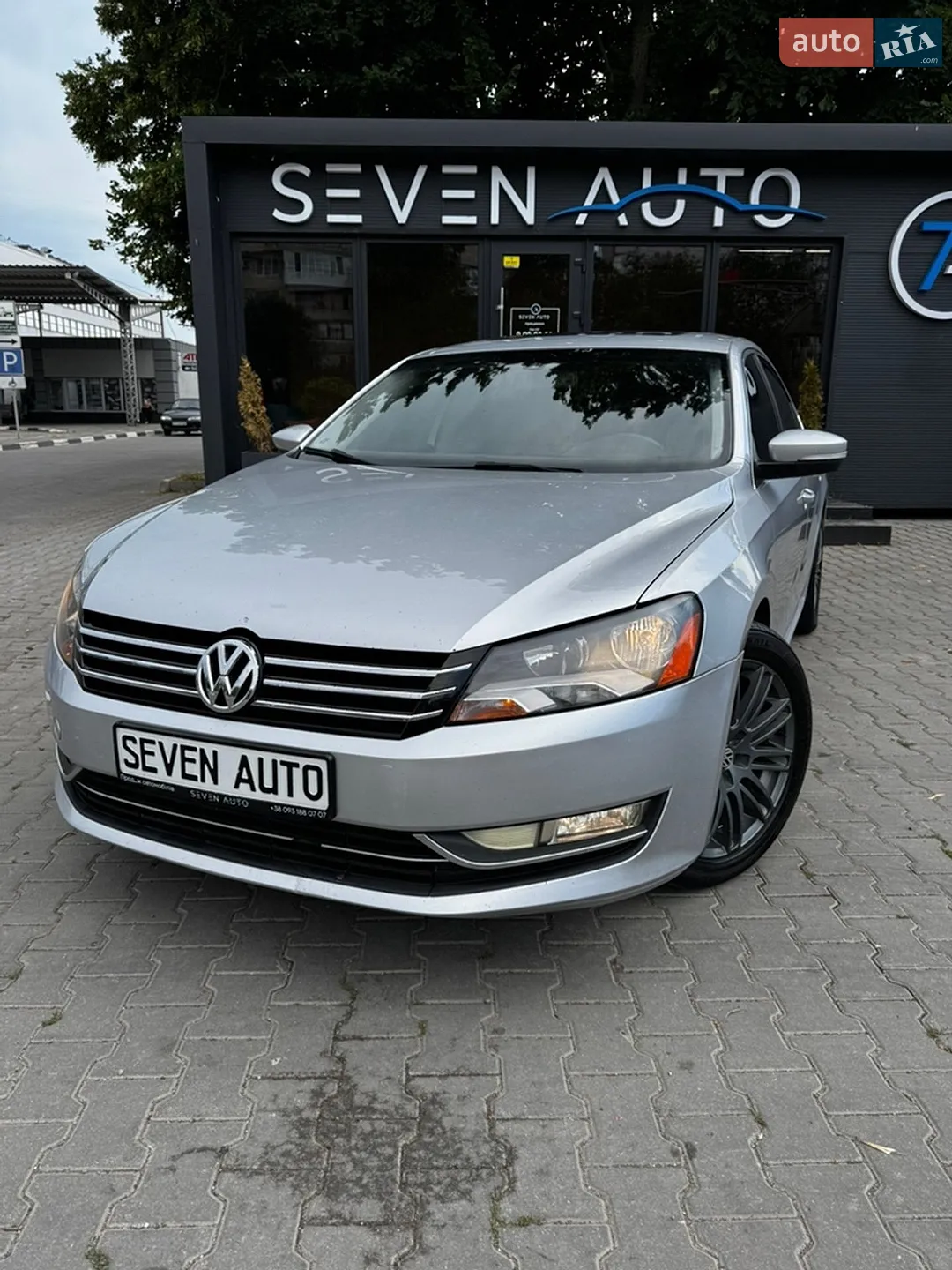 2013 Volkswagen Passat - мініатюра 4