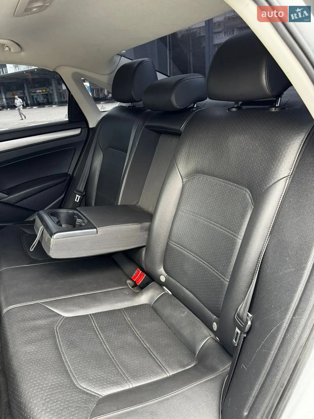 2013 Volkswagen Passat - мініатюра 30