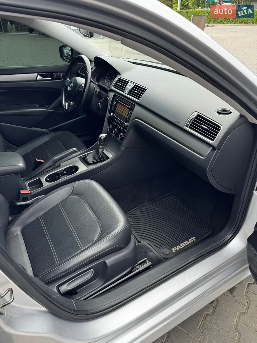 2013 Volkswagen Passat - мініатюра 32