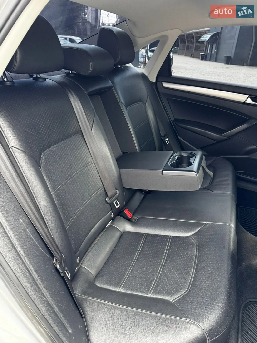 2013 Volkswagen Passat - мініатюра 38