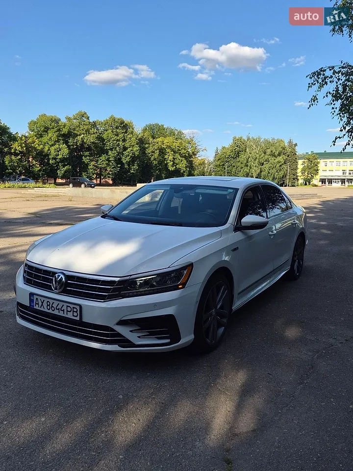 2016 Volkswagen Passat - мініатюра 14