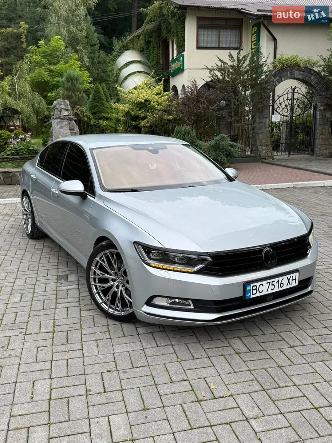 2016 Volkswagen Passat - фото 1