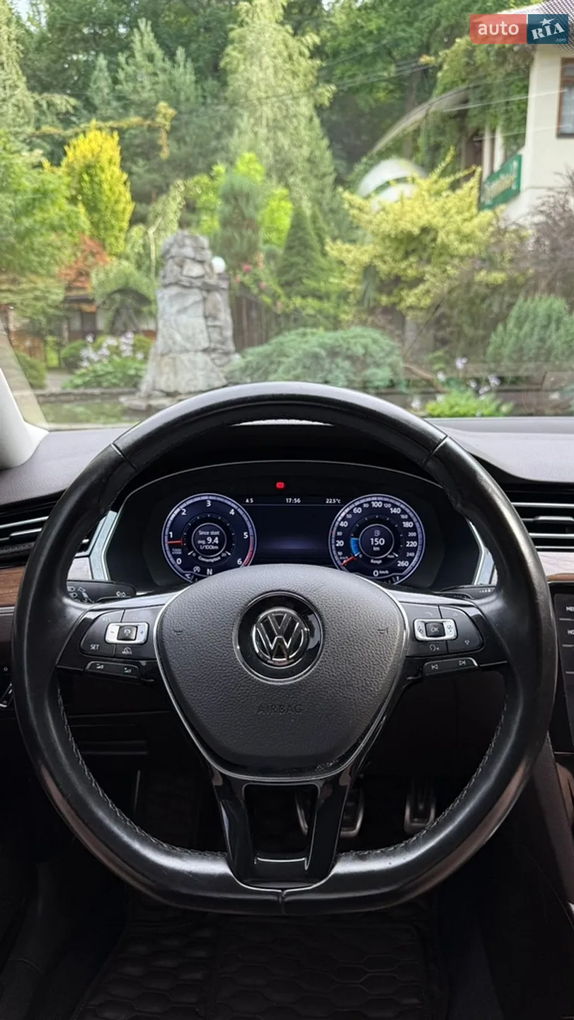 2016 Volkswagen Passat - мініатюра 9