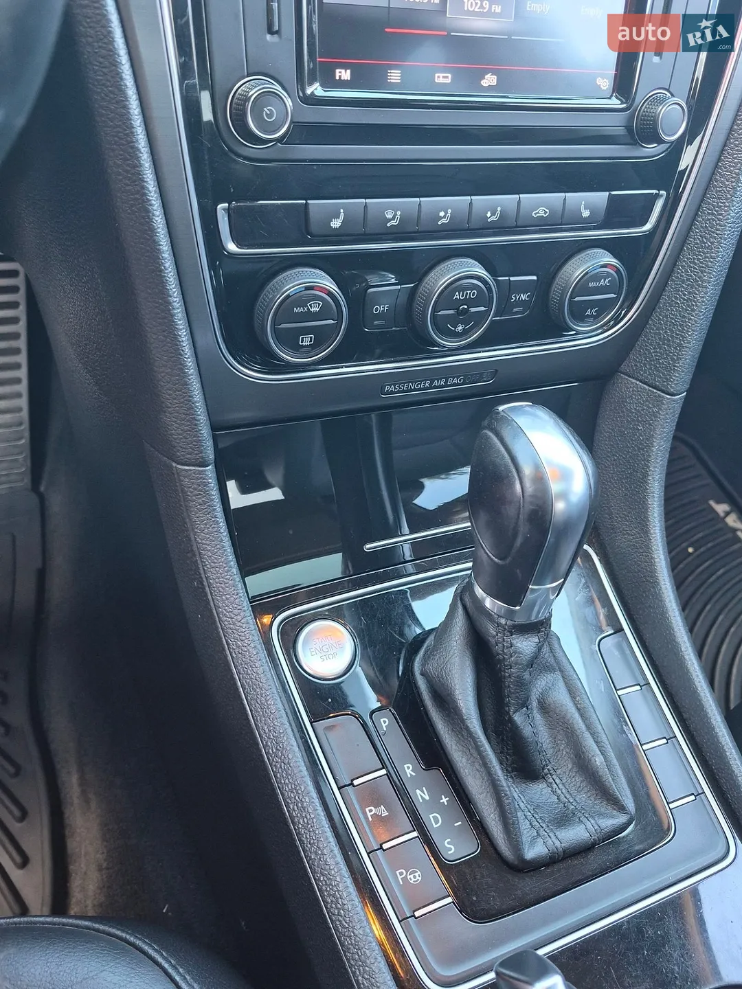 2017 Volkswagen Passat - мініатюра 10