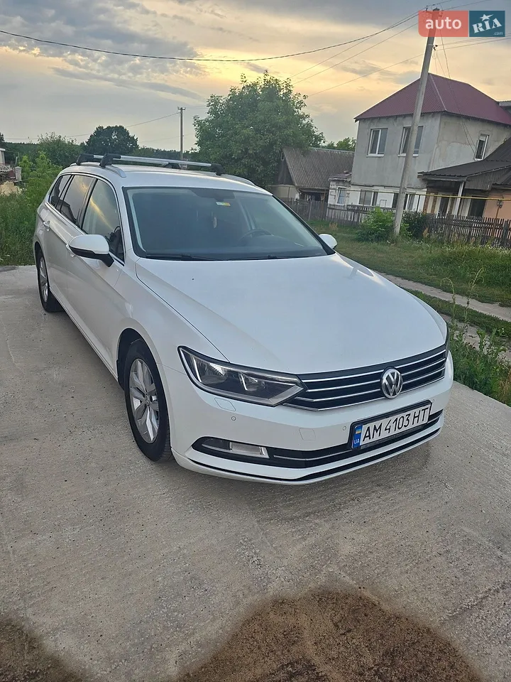2014 Volkswagen Passat - мініатюра 11