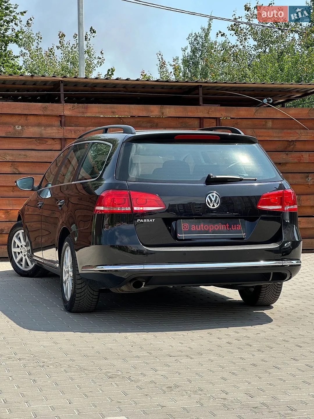 2010 Volkswagen Passat - мініатюра 8
