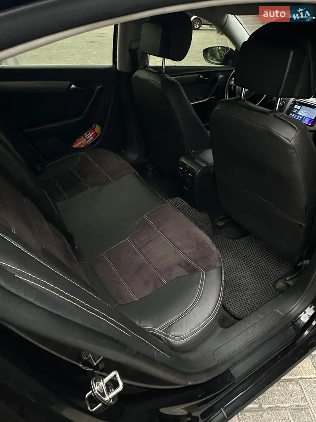 2011 Volkswagen Passat - мініатюра 21