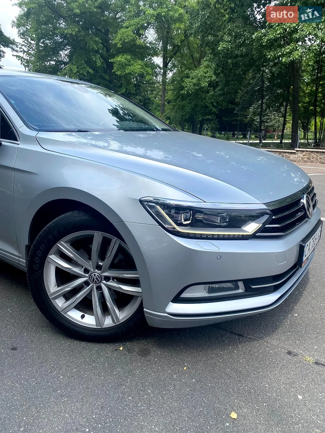 2016 Volkswagen Passat - мініатюра 2