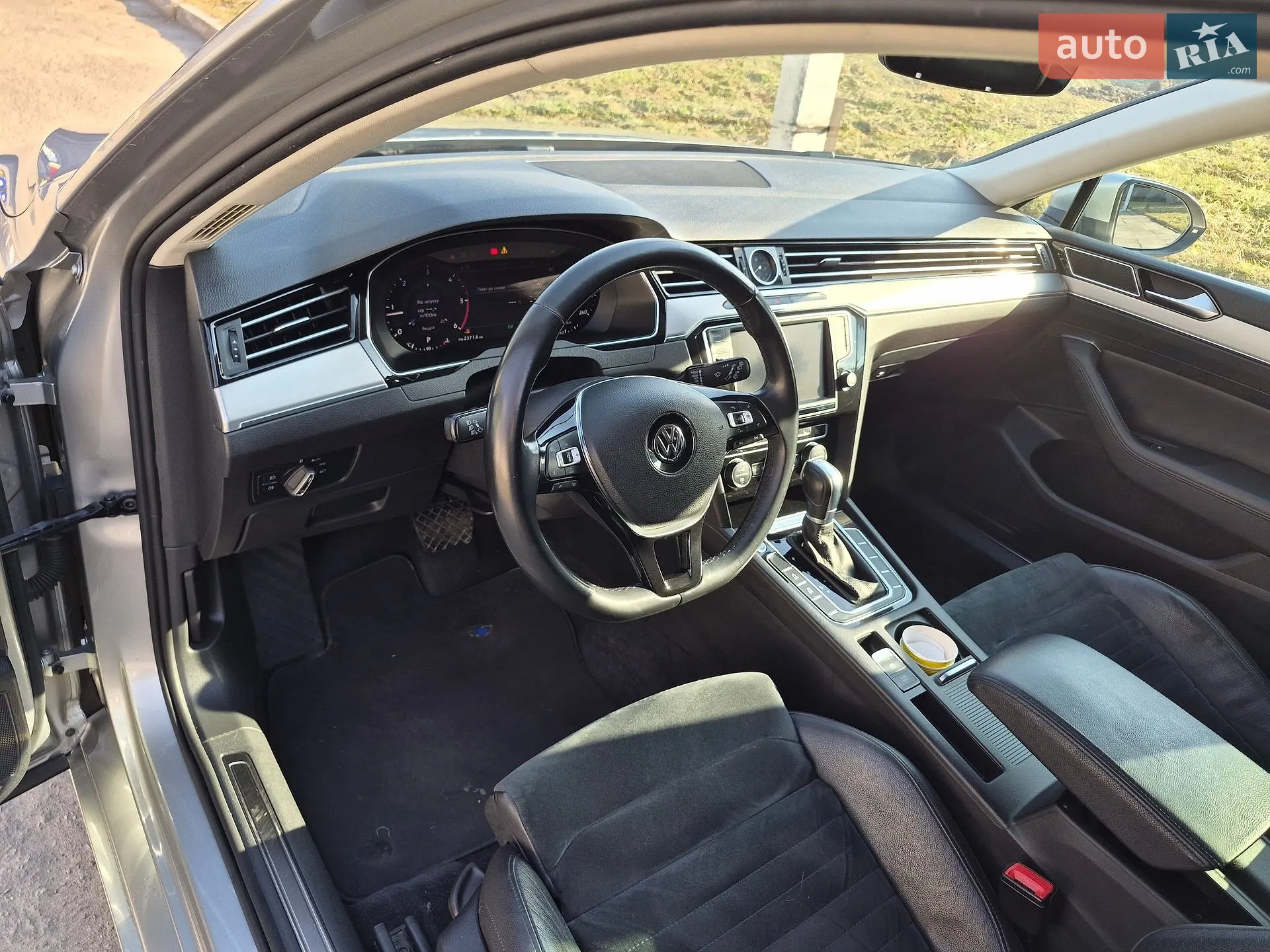 2016 Volkswagen Passat - мініатюра 38
