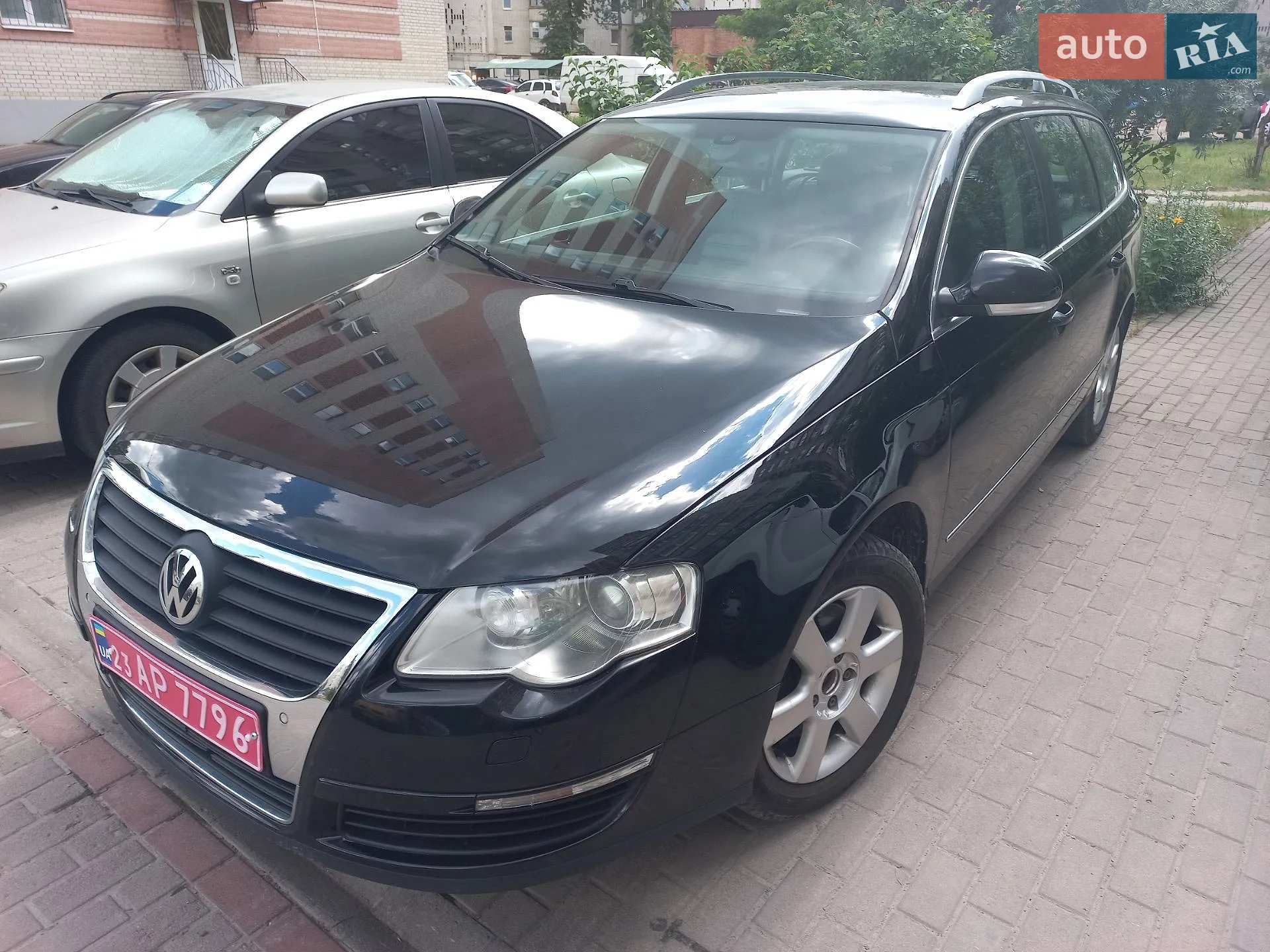 2010 Volkswagen Passat - мініатюра 11