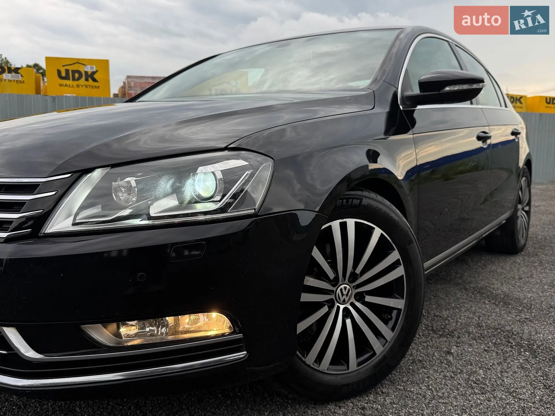 2011 Volkswagen Passat - мініатюра 3