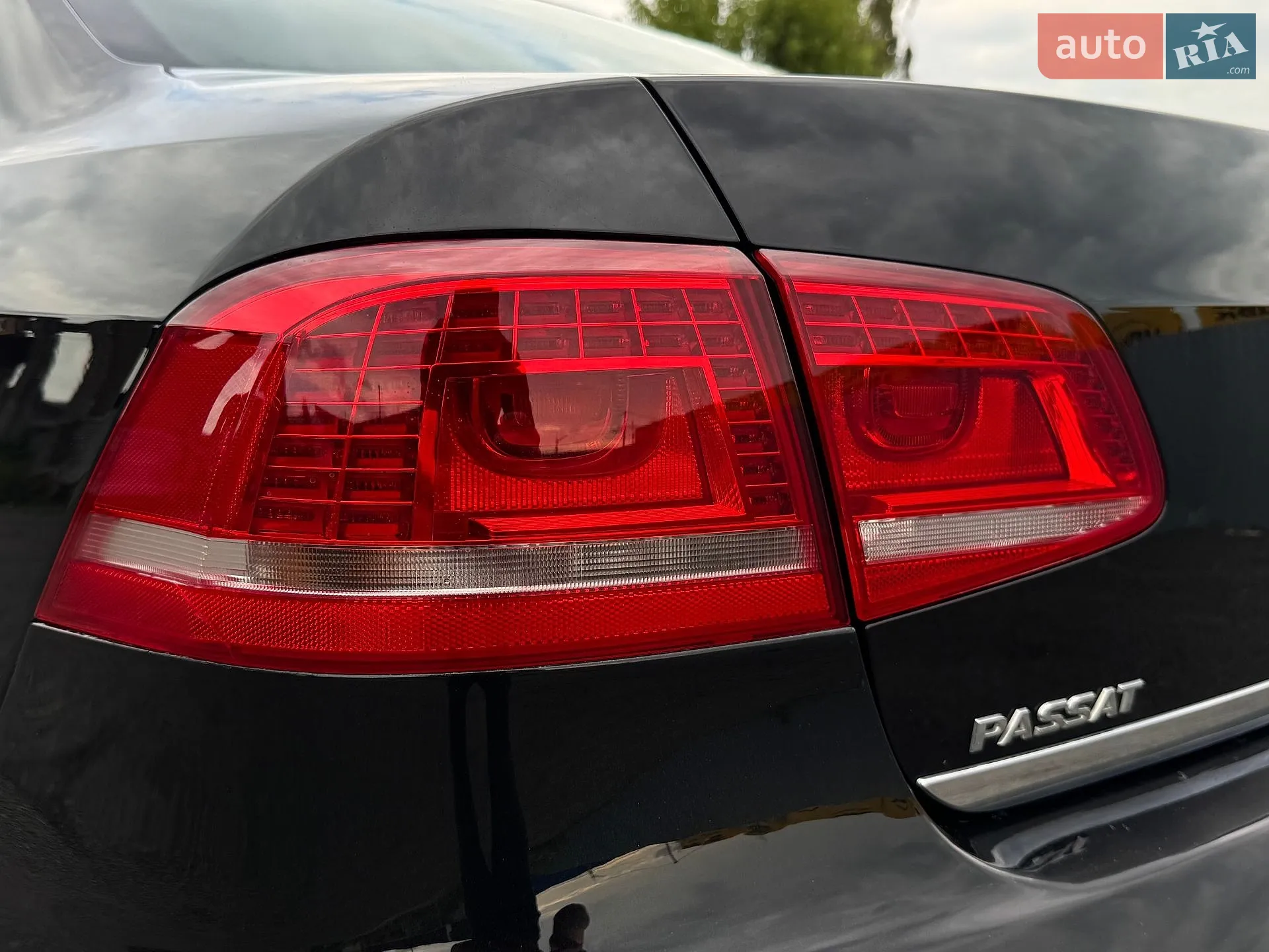 2011 Volkswagen Passat - мініатюра 38