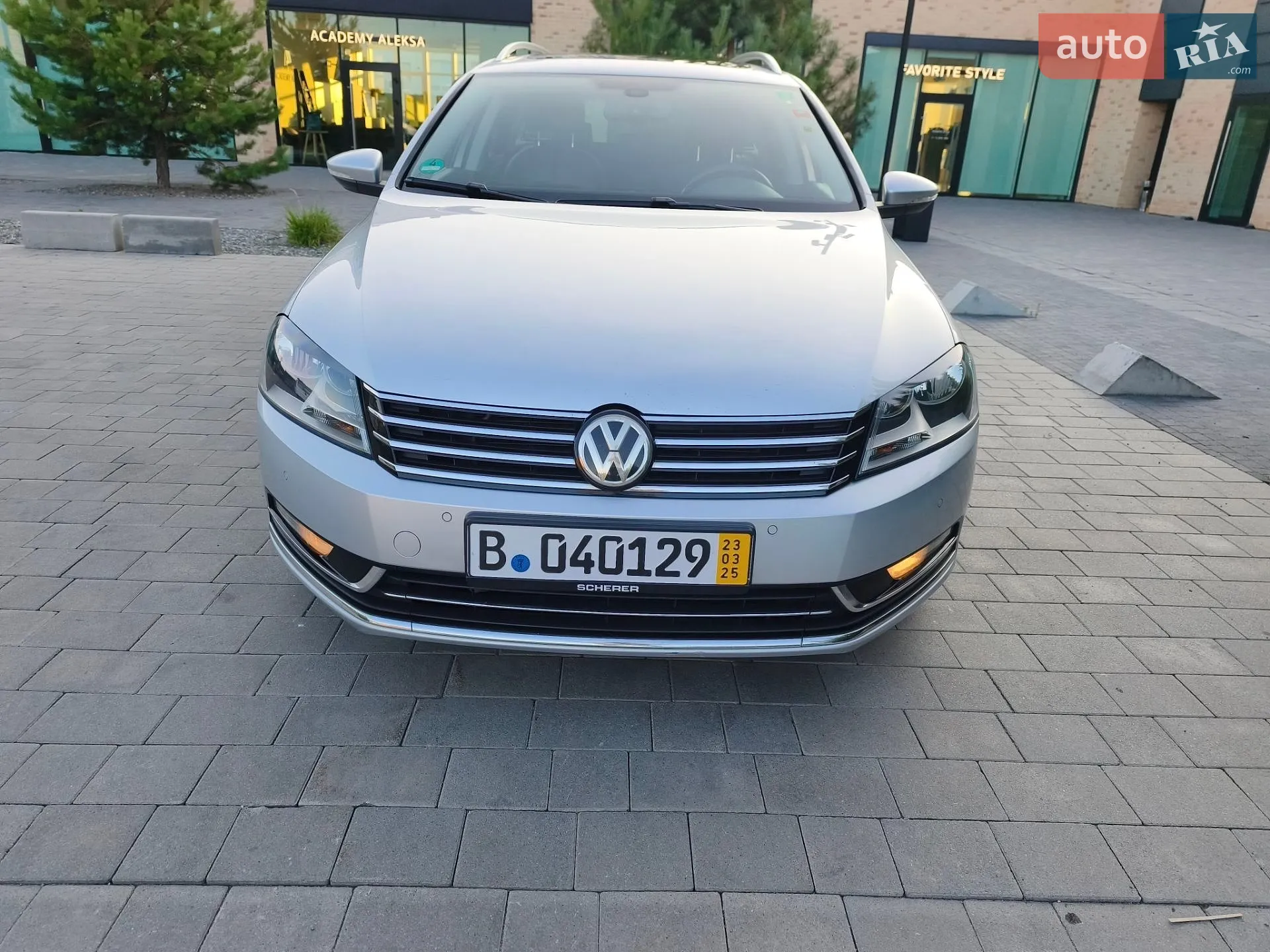 2011 Volkswagen Passat - мініатюра 3