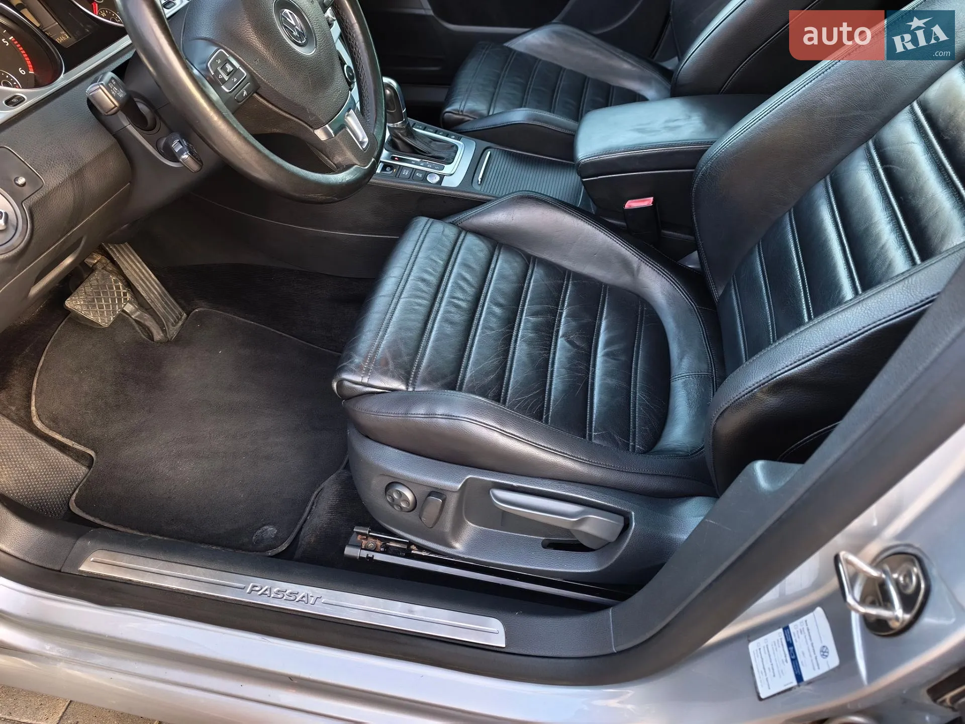 2011 Volkswagen Passat - мініатюра 30