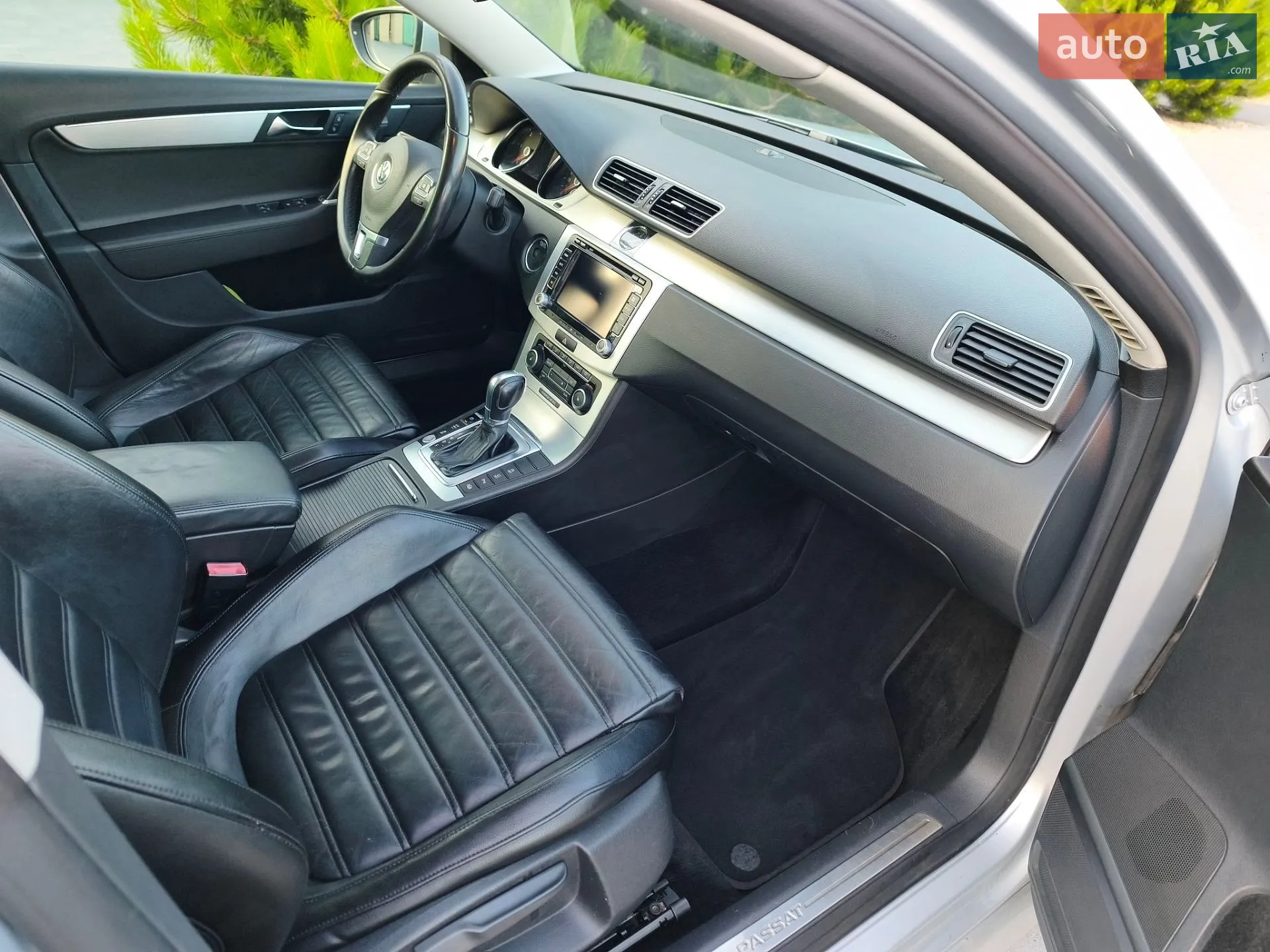 2011 Volkswagen Passat - мініатюра 41