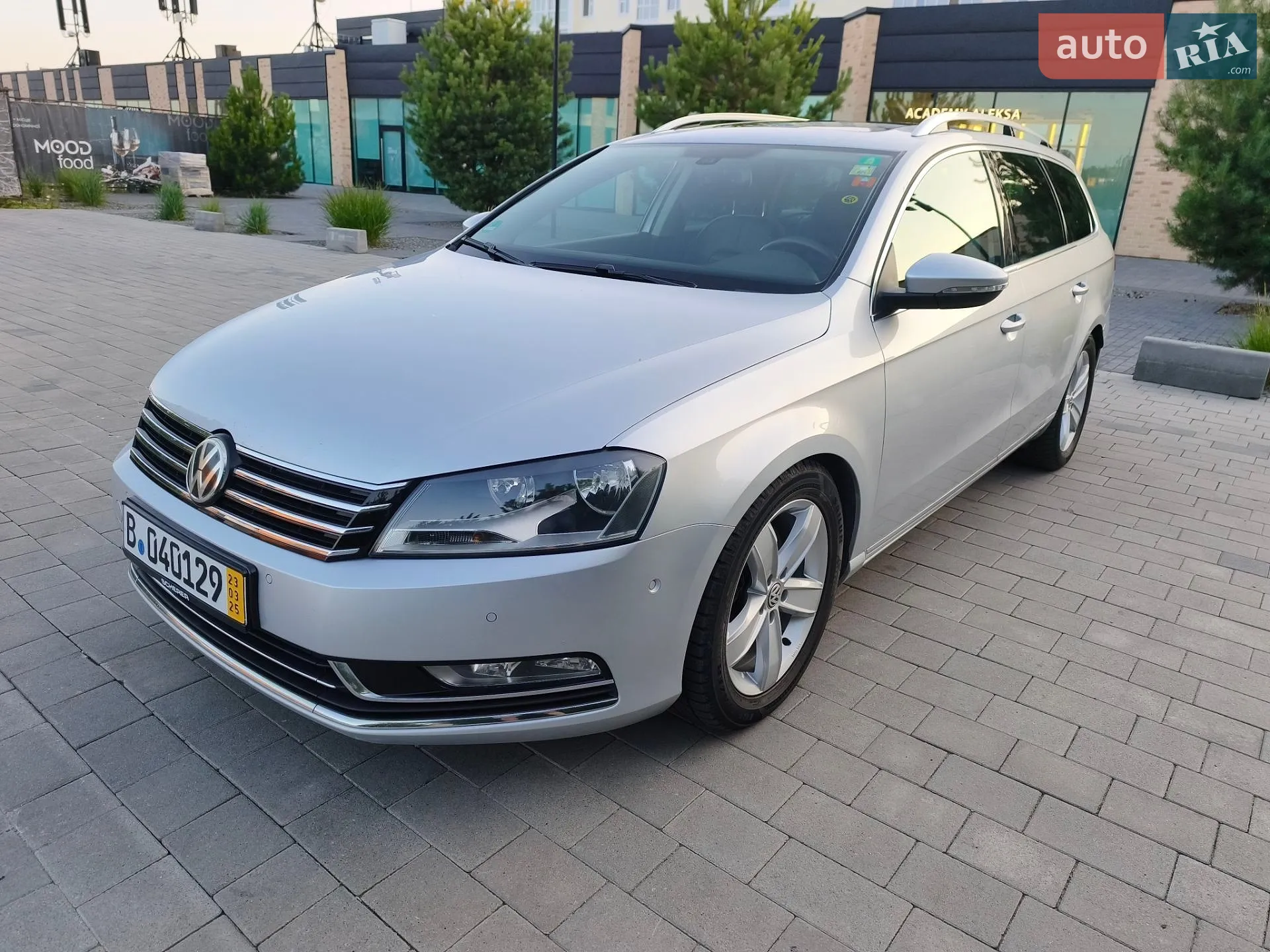2011 Volkswagen Passat - мініатюра 144