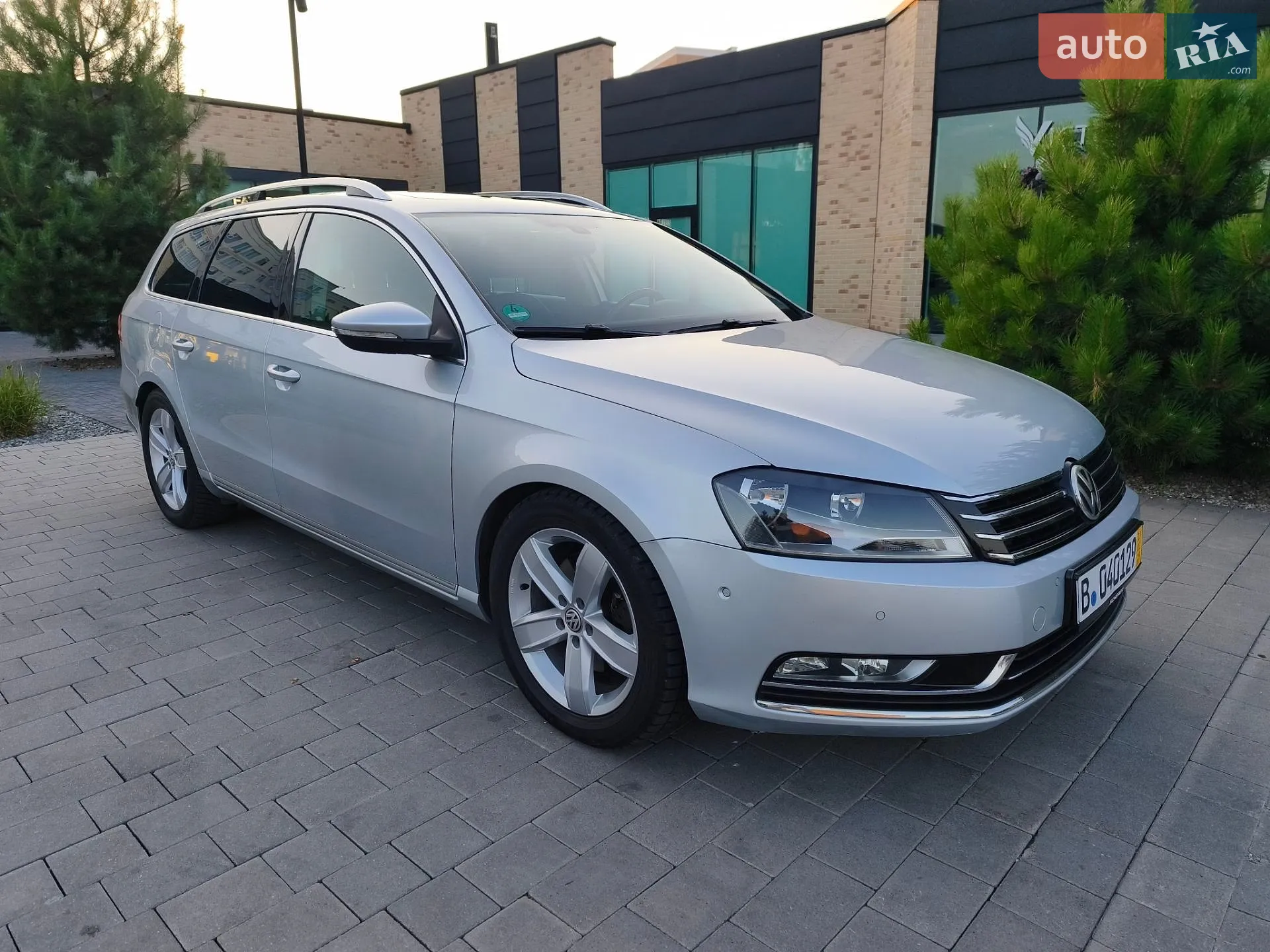 2011 Volkswagen Passat - мініатюра 145