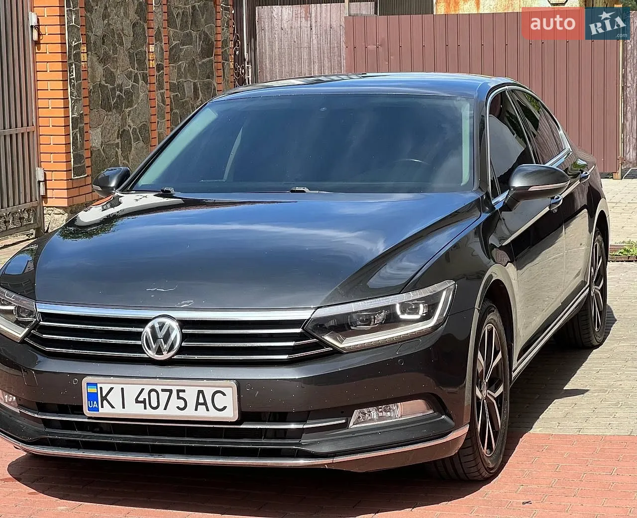 2018 Volkswagen Passat - мініатюра 2