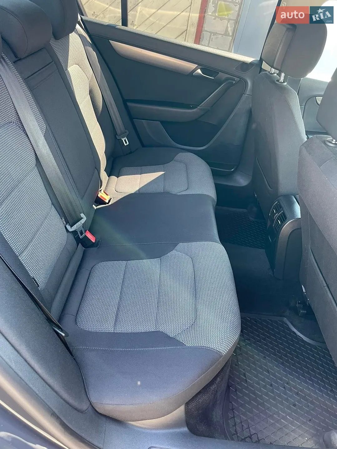2012 Volkswagen Passat - мініатюра 11