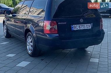 Универсал Volkswagen Passat 2001 в Дрогобыче