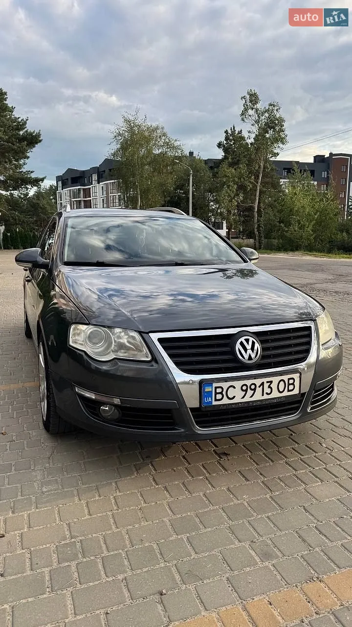 2010 Volkswagen Passat - мініатюра 20
