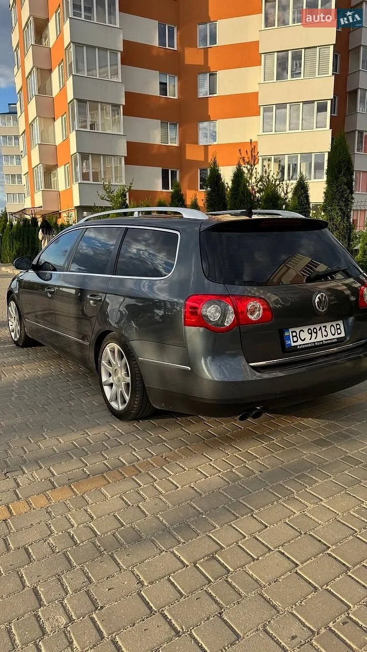 2010 Volkswagen Passat - мініатюра 13