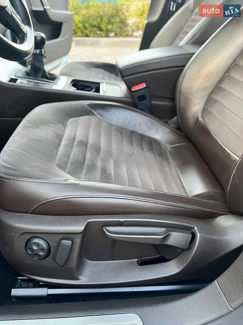 2011 Volkswagen Passat - мініатюра 23