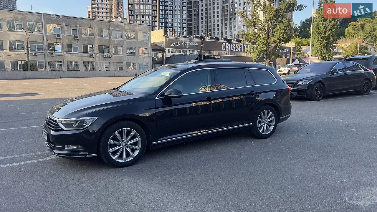 2016 Volkswagen Passat - мініатюра 30