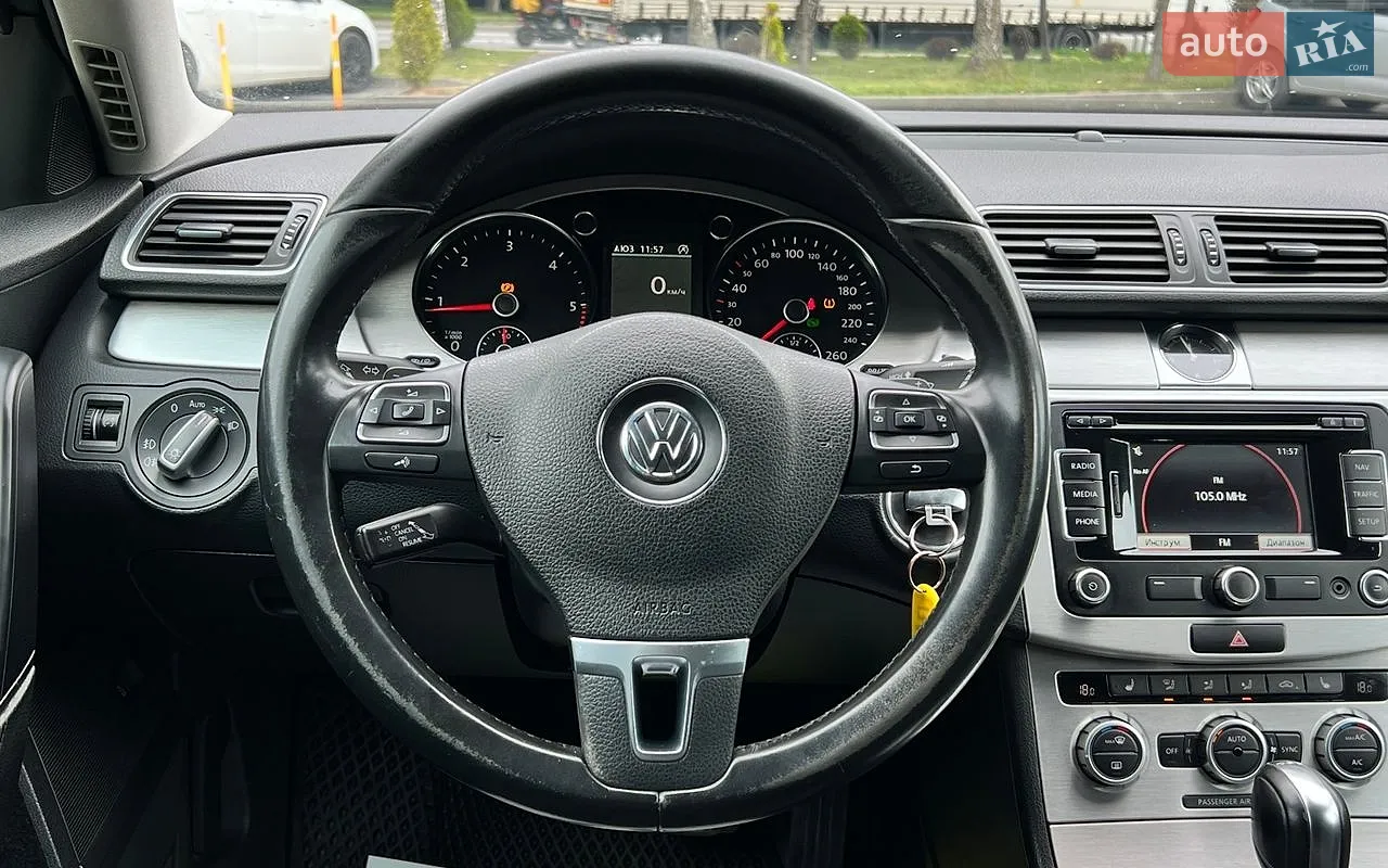 2012 Volkswagen Passat - мініатюра 10