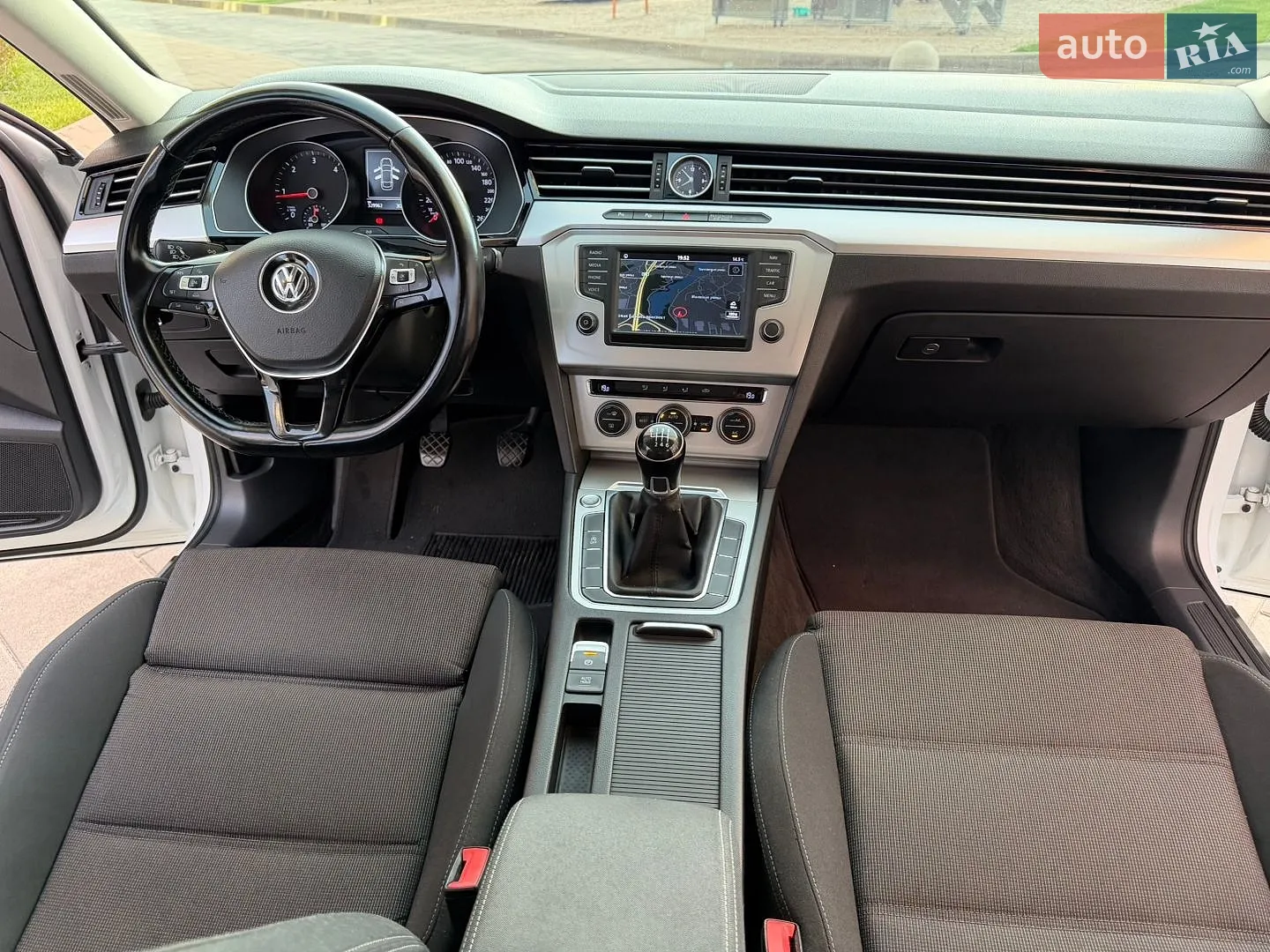 2015 Volkswagen Passat - мініатюра 33